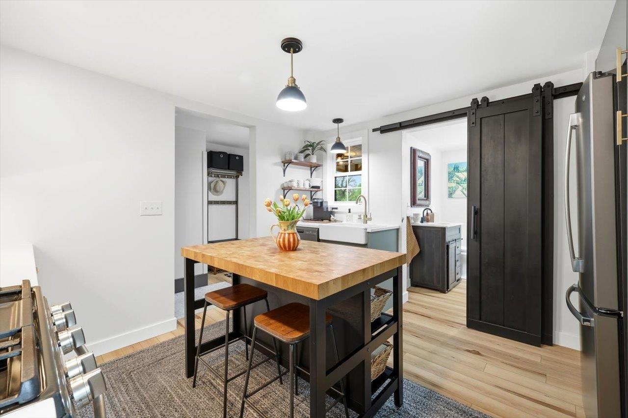 26 DOVER ST, STAUNTON, Virginia 24401, 3 Bedrooms Bedrooms, ,1 BathroomBathrooms,Residential,26 DOVER ST,676311 MLS # 676311