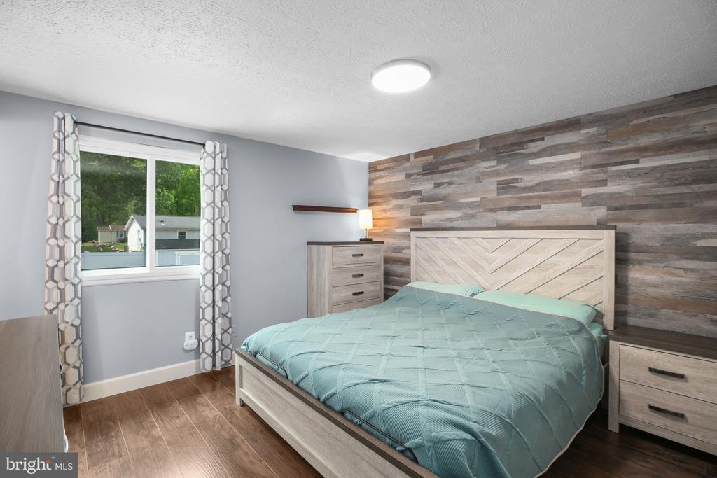 6032 WINDSOR DR, FREDERICKSBURG, Virginia 22407, 3 Bedrooms Bedrooms, ,3 BathroomsBathrooms,Residential,6032 WINDSOR DR,VASP2041132 MLS # VASP2041132