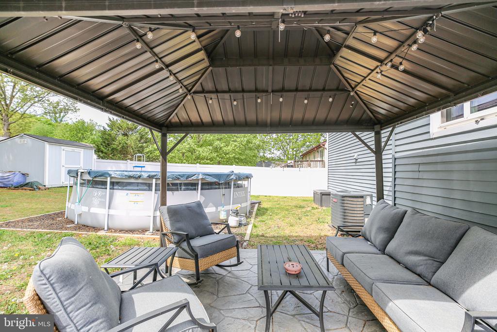 6032 WINDSOR DR, FREDERICKSBURG, Virginia 22407, 3 Bedrooms Bedrooms, ,3 BathroomsBathrooms,Residential,6032 WINDSOR DR,VASP2041132 MLS # VASP2041132