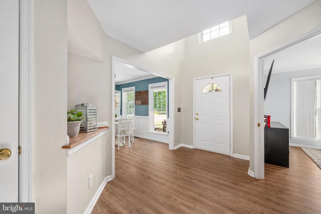 10127 NEW SCOTLAND DR, FREDERICKSBURG, Virginia 22408, 4 Bedrooms Bedrooms, ,3 BathroomsBathrooms,Residential,10127 NEW SCOTLAND DR,VASP2041282 MLS # VASP2041282