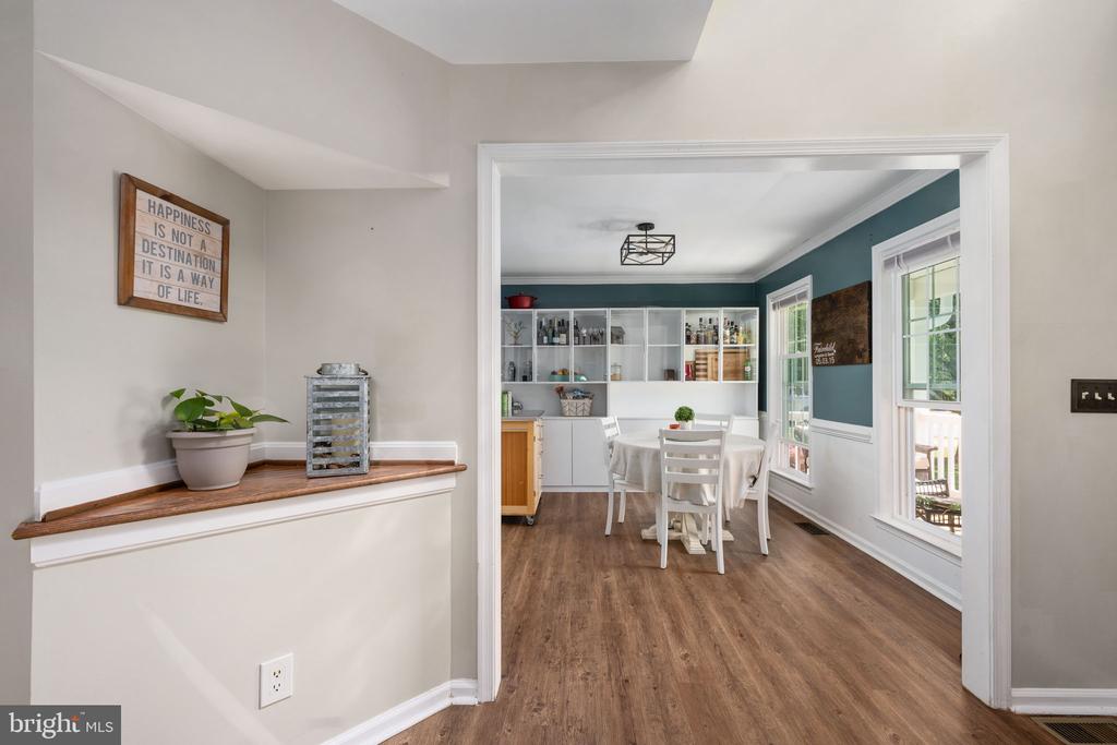 10127 NEW SCOTLAND DR, FREDERICKSBURG, Virginia 22408, 4 Bedrooms Bedrooms, ,3 BathroomsBathrooms,Residential,10127 NEW SCOTLAND DR,VASP2041282 MLS # VASP2041282