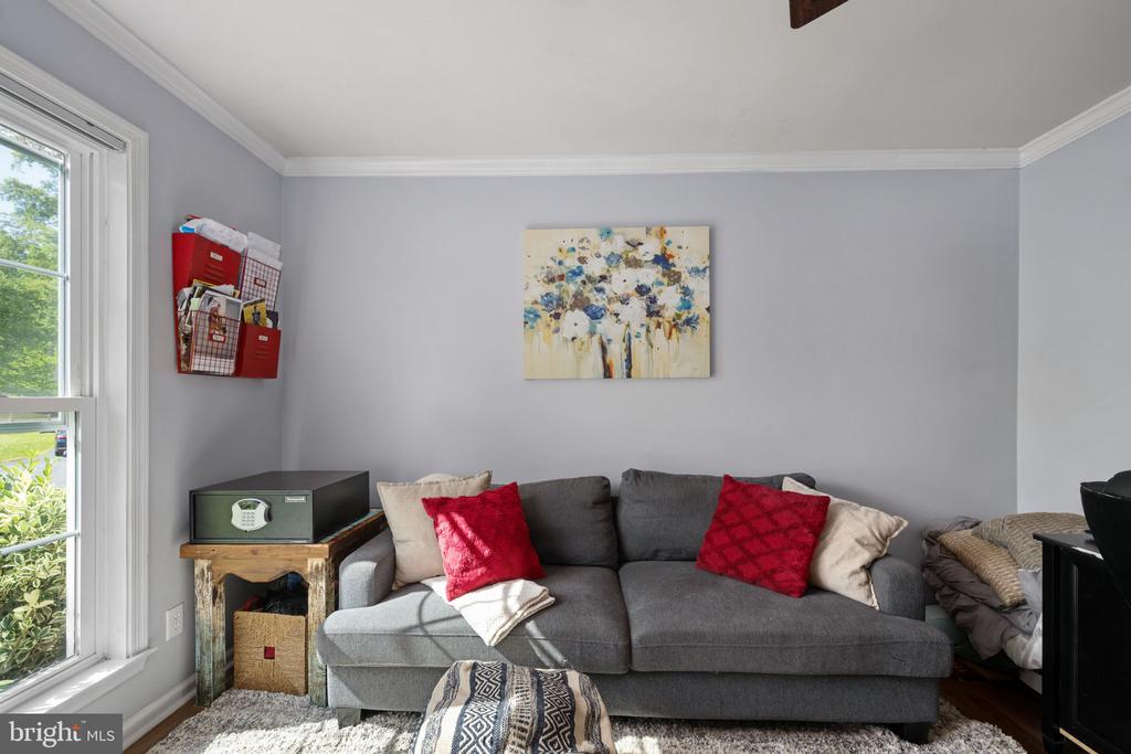 10127 NEW SCOTLAND DR, FREDERICKSBURG, Virginia 22408, 4 Bedrooms Bedrooms, ,3 BathroomsBathrooms,Residential,10127 NEW SCOTLAND DR,VASP2041282 MLS # VASP2041282