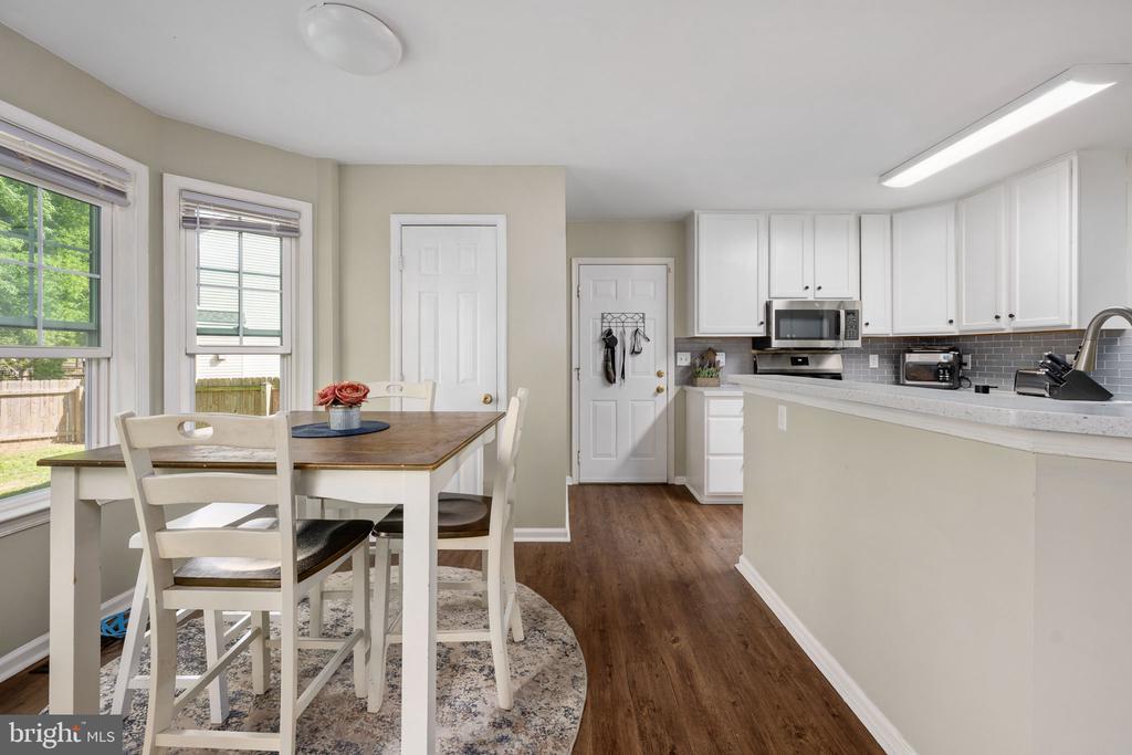 10127 NEW SCOTLAND DR, FREDERICKSBURG, Virginia 22408, 4 Bedrooms Bedrooms, ,3 BathroomsBathrooms,Residential,10127 NEW SCOTLAND DR,VASP2041282 MLS # VASP2041282