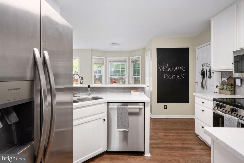 10127 NEW SCOTLAND DR, FREDERICKSBURG, Virginia 22408, 4 Bedrooms Bedrooms, ,3 BathroomsBathrooms,Residential,10127 NEW SCOTLAND DR,VASP2041282 MLS # VASP2041282