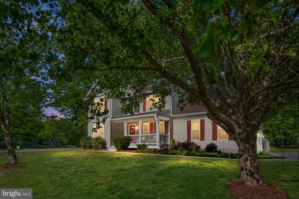 10127 NEW SCOTLAND DR, FREDERICKSBURG, Virginia 22408, 4 Bedrooms Bedrooms, ,3 BathroomsBathrooms,Residential,10127 NEW SCOTLAND DR,VASP2041282 MLS # VASP2041282