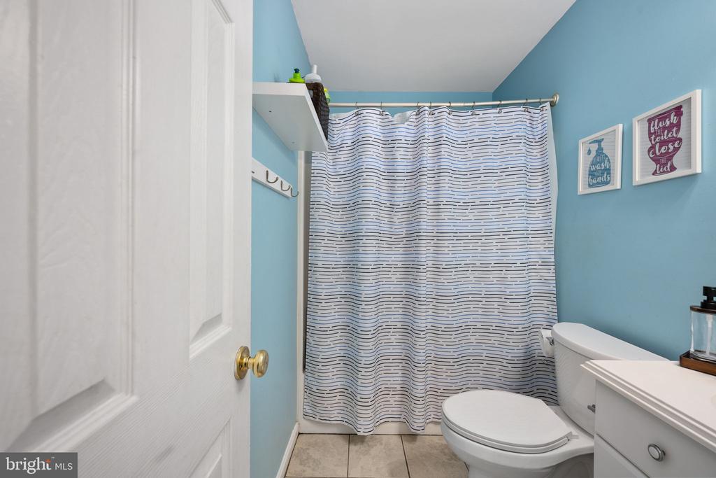 10127 NEW SCOTLAND DR, FREDERICKSBURG, Virginia 22408, 4 Bedrooms Bedrooms, ,3 BathroomsBathrooms,Residential,10127 NEW SCOTLAND DR,VASP2041282 MLS # VASP2041282