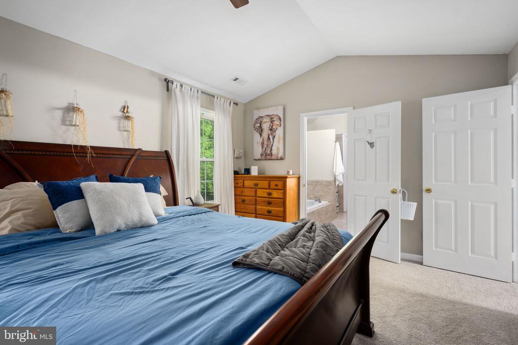 10127 NEW SCOTLAND DR, FREDERICKSBURG, Virginia 22408, 4 Bedrooms Bedrooms, ,3 BathroomsBathrooms,Residential,10127 NEW SCOTLAND DR,VASP2041282 MLS # VASP2041282