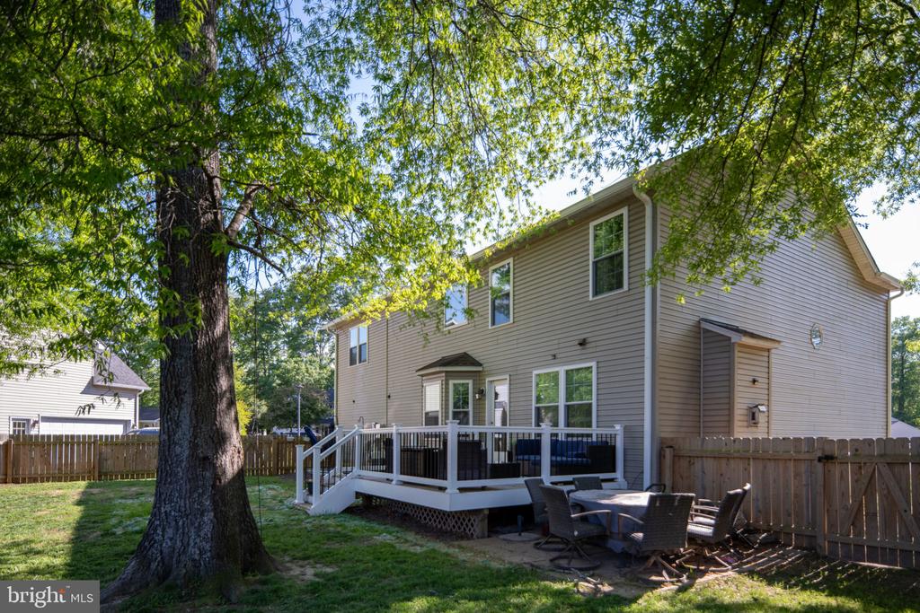 10127 NEW SCOTLAND DR, FREDERICKSBURG, Virginia 22408, 4 Bedrooms Bedrooms, ,3 BathroomsBathrooms,Residential,10127 NEW SCOTLAND DR,VASP2041282 MLS # VASP2041282