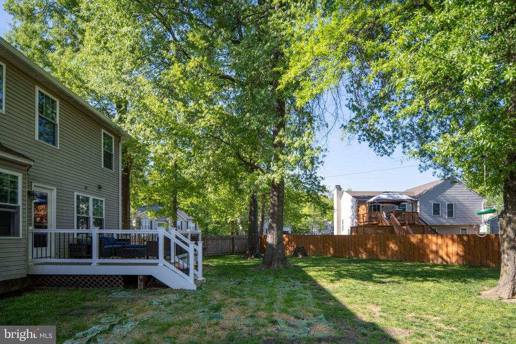 10127 NEW SCOTLAND DR, FREDERICKSBURG, Virginia 22408, 4 Bedrooms Bedrooms, ,3 BathroomsBathrooms,Residential,10127 NEW SCOTLAND DR,VASP2041282 MLS # VASP2041282