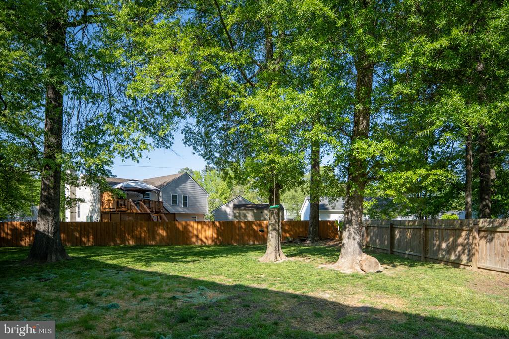 10127 NEW SCOTLAND DR, FREDERICKSBURG, Virginia 22408, 4 Bedrooms Bedrooms, ,3 BathroomsBathrooms,Residential,10127 NEW SCOTLAND DR,VASP2041282 MLS # VASP2041282