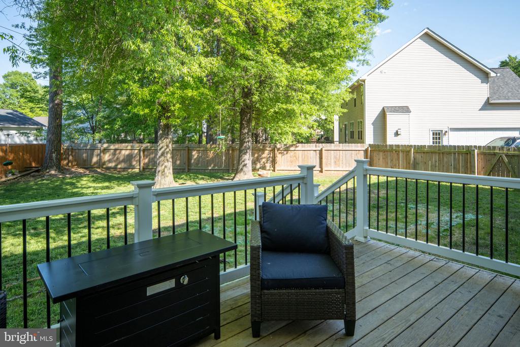 10127 NEW SCOTLAND DR, FREDERICKSBURG, Virginia 22408, 4 Bedrooms Bedrooms, ,3 BathroomsBathrooms,Residential,10127 NEW SCOTLAND DR,VASP2041282 MLS # VASP2041282