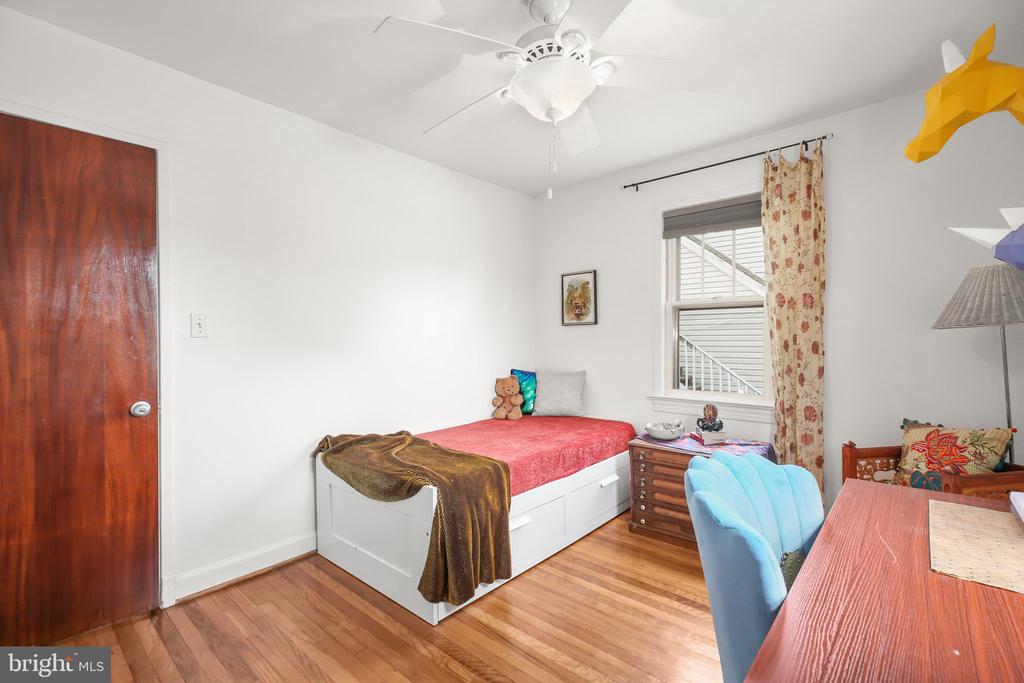 113 HILL ST, FREDERICKSBURG, Virginia 22408, 2 Bedrooms Bedrooms, ,1 BathroomBathrooms,Residential,113 HILL ST,VASP2033052 MLS # VASP2033052