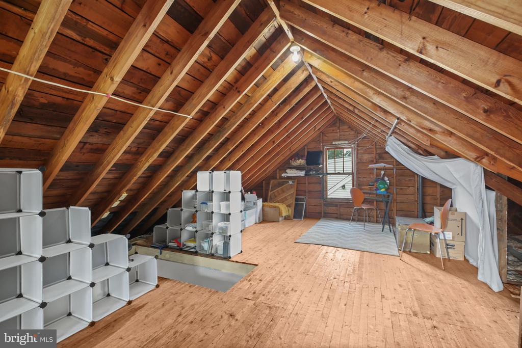 113 HILL ST, FREDERICKSBURG, Virginia 22408, 2 Bedrooms Bedrooms, ,1 BathroomBathrooms,Residential,113 HILL ST,VASP2033052 MLS # VASP2033052