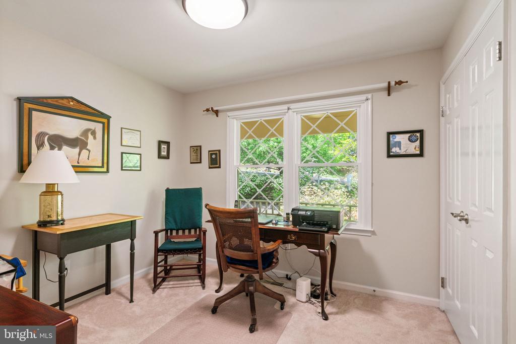 103 INDIAN HILLS RD, LOCUST GROVE, Virginia 22508, 5 Bedrooms Bedrooms, ,3 BathroomsBathrooms,Residential,103 INDIAN HILLS RD,VAOR2013908 MLS # VAOR2013908