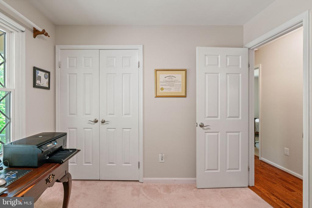 103 INDIAN HILLS RD, LOCUST GROVE, Virginia 22508, 5 Bedrooms Bedrooms, ,3 BathroomsBathrooms,Residential,103 INDIAN HILLS RD,VAOR2013908 MLS # VAOR2013908