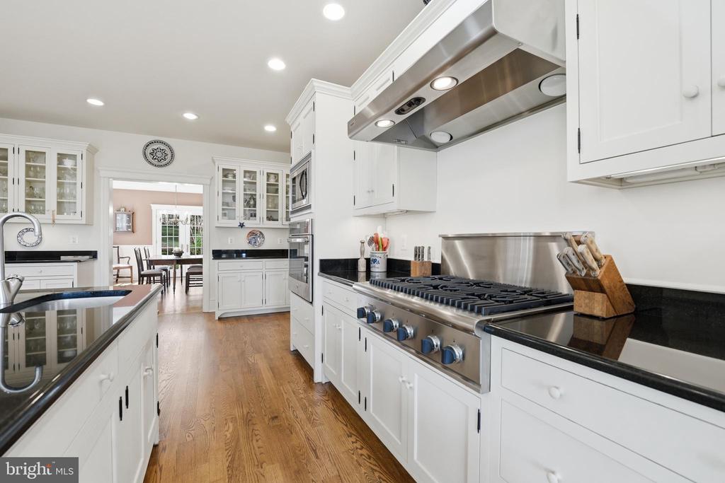 4722 S COWPASTURE LN S, HUME, Virginia 22639, 4 Bedrooms Bedrooms, ,4 BathroomsBathrooms,Residential,4722 S COWPASTURE LN S,VAFQ2021614 MLS # VAFQ2021614