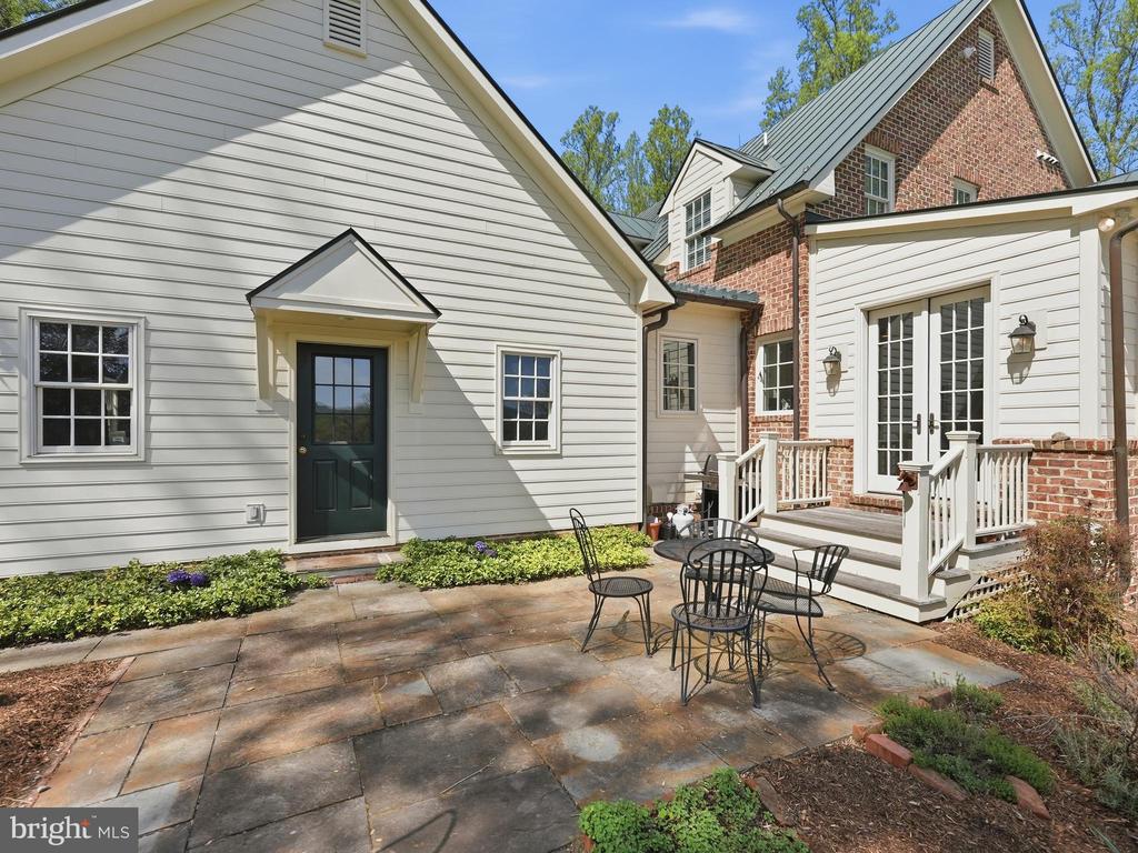 4722 S COWPASTURE LN S, HUME, Virginia 22639, 4 Bedrooms Bedrooms, ,4 BathroomsBathrooms,Residential,4722 S COWPASTURE LN S,VAFQ2021614 MLS # VAFQ2021614