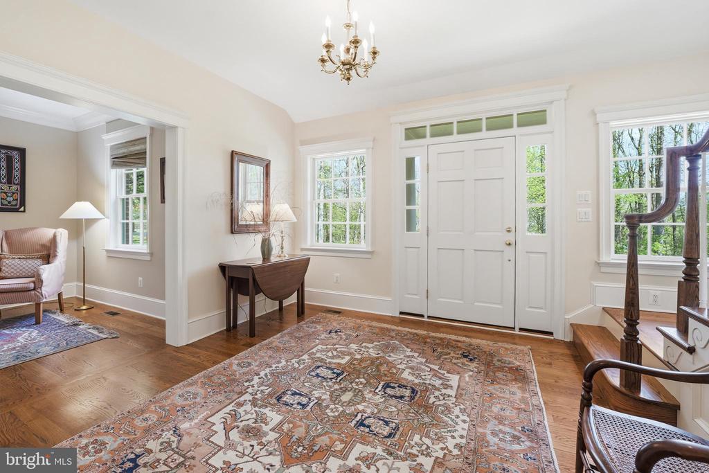 4722 S COWPASTURE LN S, HUME, Virginia 22639, 4 Bedrooms Bedrooms, ,4 BathroomsBathrooms,Residential,4722 S COWPASTURE LN S,VAFQ2021614 MLS # VAFQ2021614