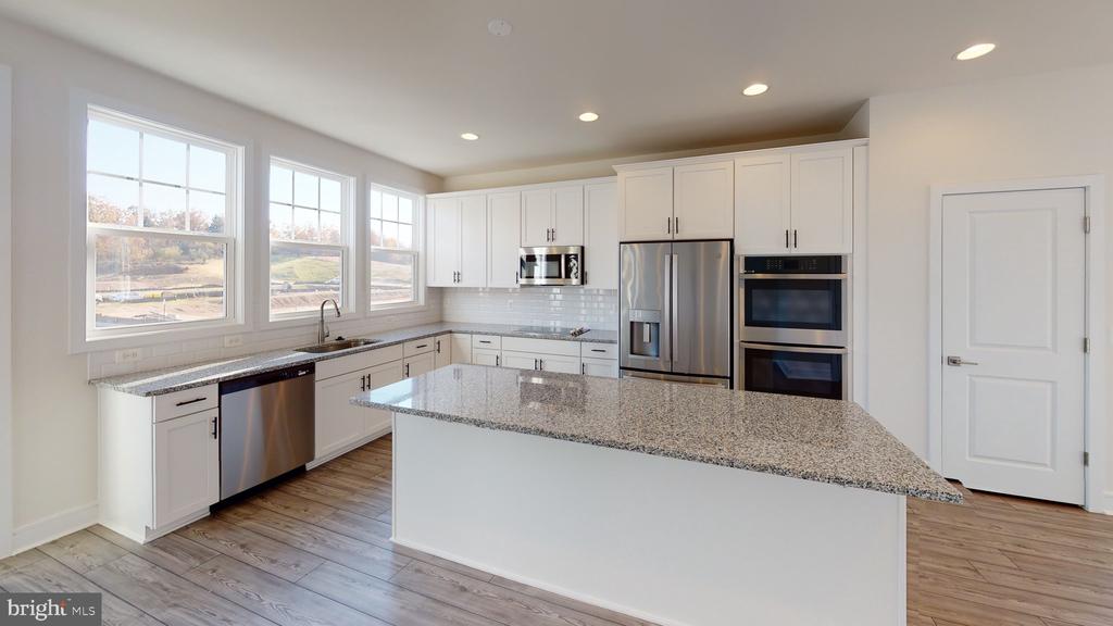 8665 ANDERSON AVE, MARSHALL, Virginia 20115, 3 Bedrooms Bedrooms, ,2 BathroomsBathrooms,Residential,8665 ANDERSON AVE,VAFQ2021722 MLS # VAFQ2021722