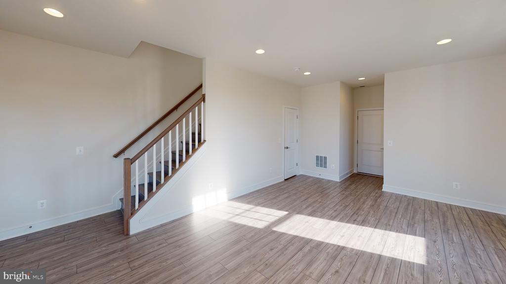 8665 ANDERSON AVE, MARSHALL, Virginia 20115, 3 Bedrooms Bedrooms, ,2 BathroomsBathrooms,Residential,8665 ANDERSON AVE,VAFQ2021722 MLS # VAFQ2021722