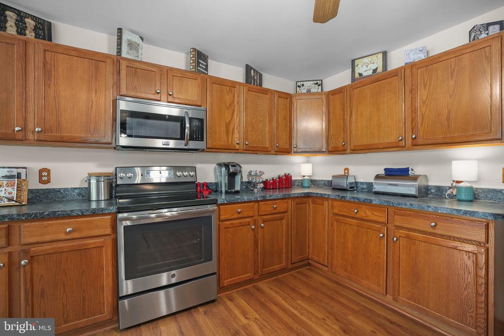 11011 NAPLES CT, FREDERICKSBURG, Virginia 22407, 4 Bedrooms Bedrooms, ,3 BathroomsBathrooms,Residential,11011 NAPLES CT,VASP2041306 MLS # VASP2041306