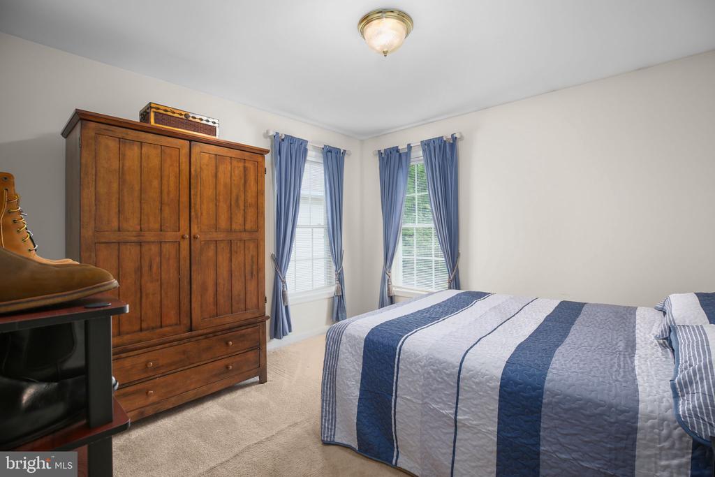 11011 NAPLES CT, FREDERICKSBURG, Virginia 22407, 4 Bedrooms Bedrooms, ,3 BathroomsBathrooms,Residential,11011 NAPLES CT,VASP2041306 MLS # VASP2041306