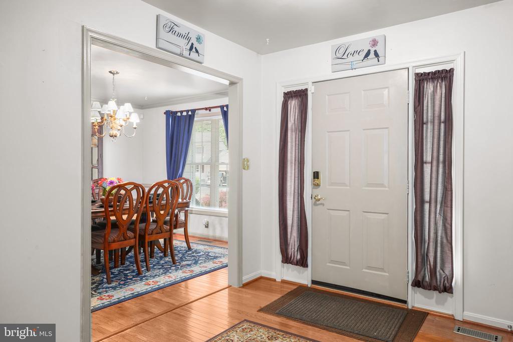 11011 NAPLES CT, FREDERICKSBURG, Virginia 22407, 4 Bedrooms Bedrooms, ,3 BathroomsBathrooms,Residential,11011 NAPLES CT,VASP2041306 MLS # VASP2041306