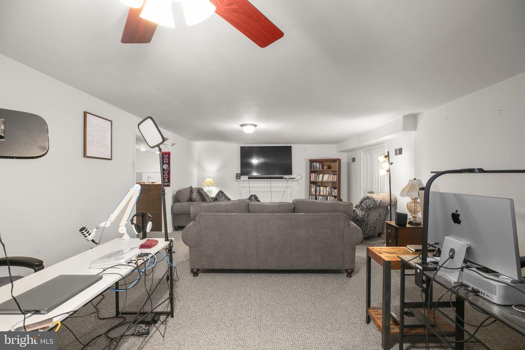 11011 NAPLES CT, FREDERICKSBURG, Virginia 22407, 4 Bedrooms Bedrooms, ,3 BathroomsBathrooms,Residential,11011 NAPLES CT,VASP2041306 MLS # VASP2041306