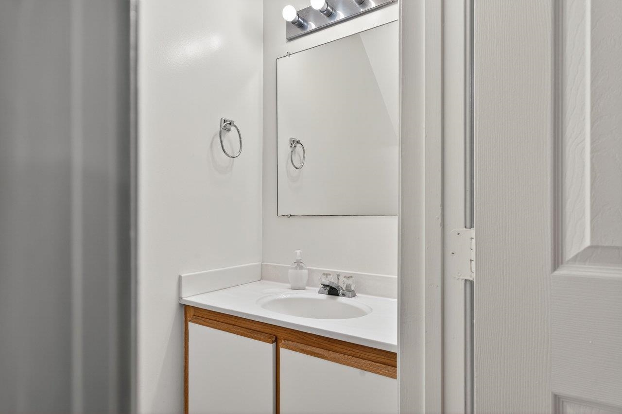 492 PHEASANT RUN CIR, HARRISONBURG, Virginia 22801, 4 Bedrooms Bedrooms, ,2 BathroomsBathrooms,Residential,492 PHEASANT RUN CIR,676315 MLS # 676315