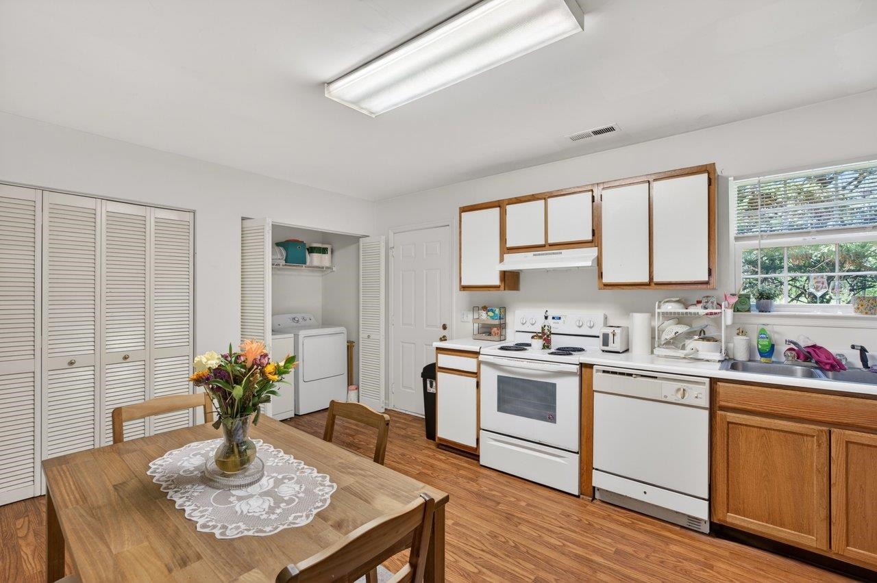 492 PHEASANT RUN CIR, HARRISONBURG, Virginia 22801, 4 Bedrooms Bedrooms, ,2 BathroomsBathrooms,Residential,492 PHEASANT RUN CIR,676315 MLS # 676315