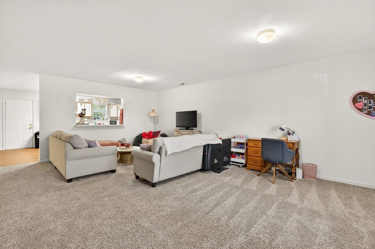 492 PHEASANT RUN CIR, HARRISONBURG, Virginia 22801, 4 Bedrooms Bedrooms, ,2 BathroomsBathrooms,Residential,492 PHEASANT RUN CIR,676315 MLS # 676315