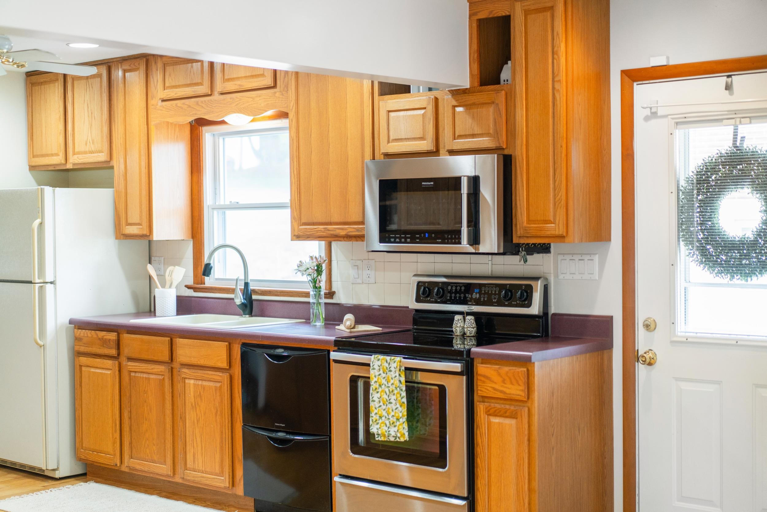 35 HILLSIDE DR, VERONA, Virginia 24482, 3 Bedrooms Bedrooms, ,2 BathroomsBathrooms,Residential,35 HILLSIDE DR,676316 MLS # 676316