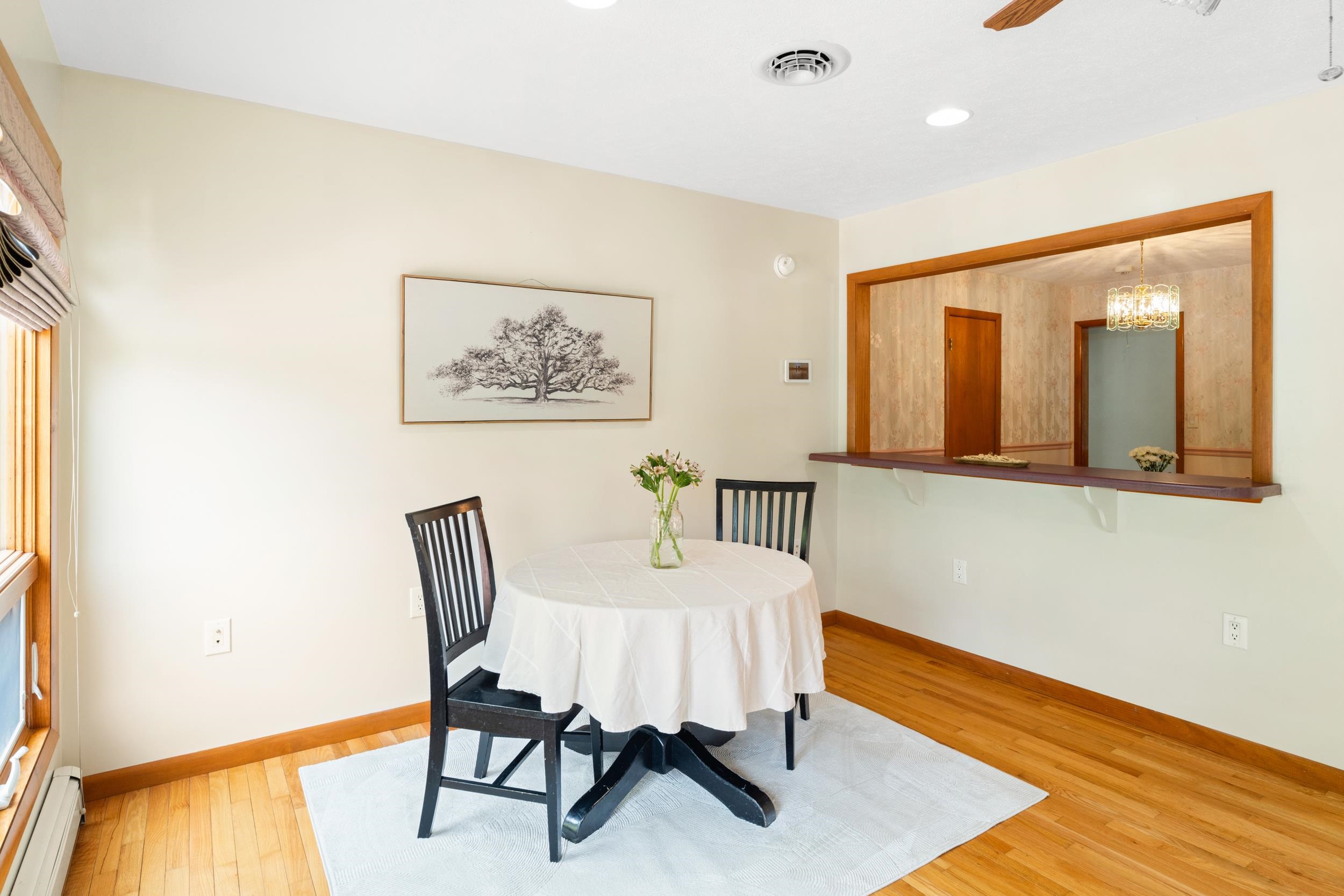 35 HILLSIDE DR, VERONA, Virginia 24482, 3 Bedrooms Bedrooms, ,2 BathroomsBathrooms,Residential,35 HILLSIDE DR,676316 MLS # 676316