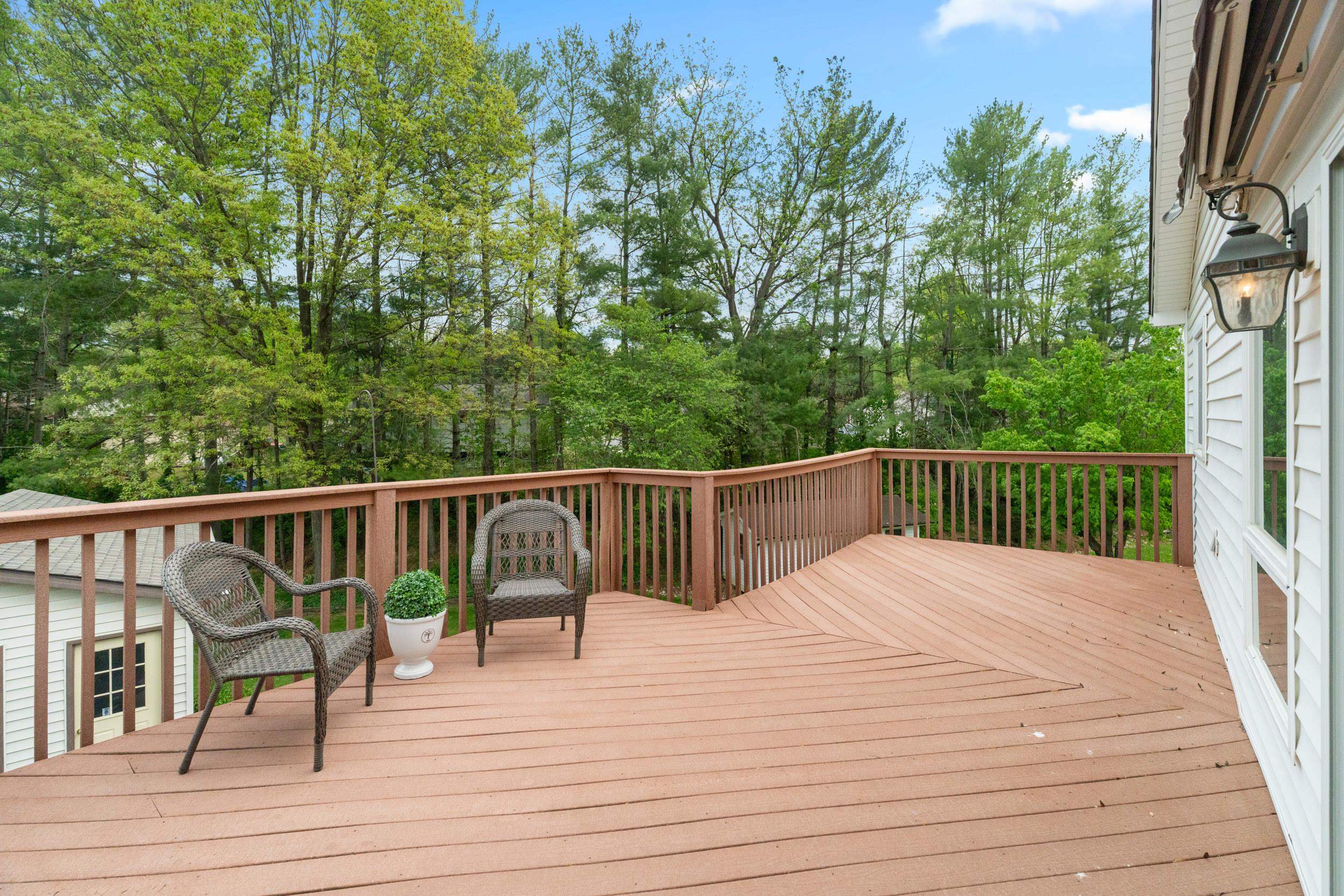 35 HILLSIDE DR, VERONA, Virginia 24482, 3 Bedrooms Bedrooms, ,2 BathroomsBathrooms,Residential,35 HILLSIDE DR,676316 MLS # 676316