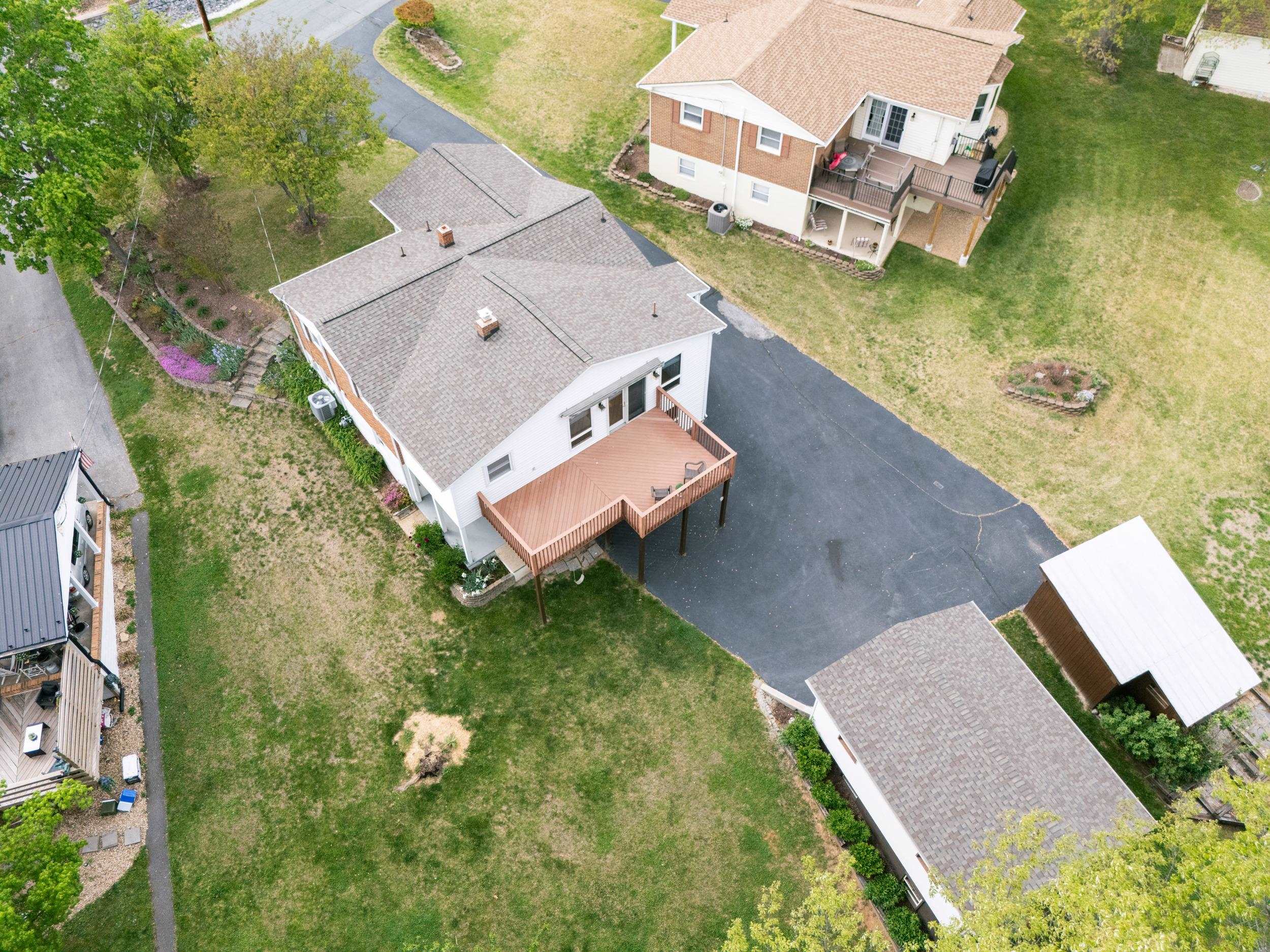 35 HILLSIDE DR, VERONA, Virginia 24482, 3 Bedrooms Bedrooms, ,2 BathroomsBathrooms,Residential,35 HILLSIDE DR,676316 MLS # 676316