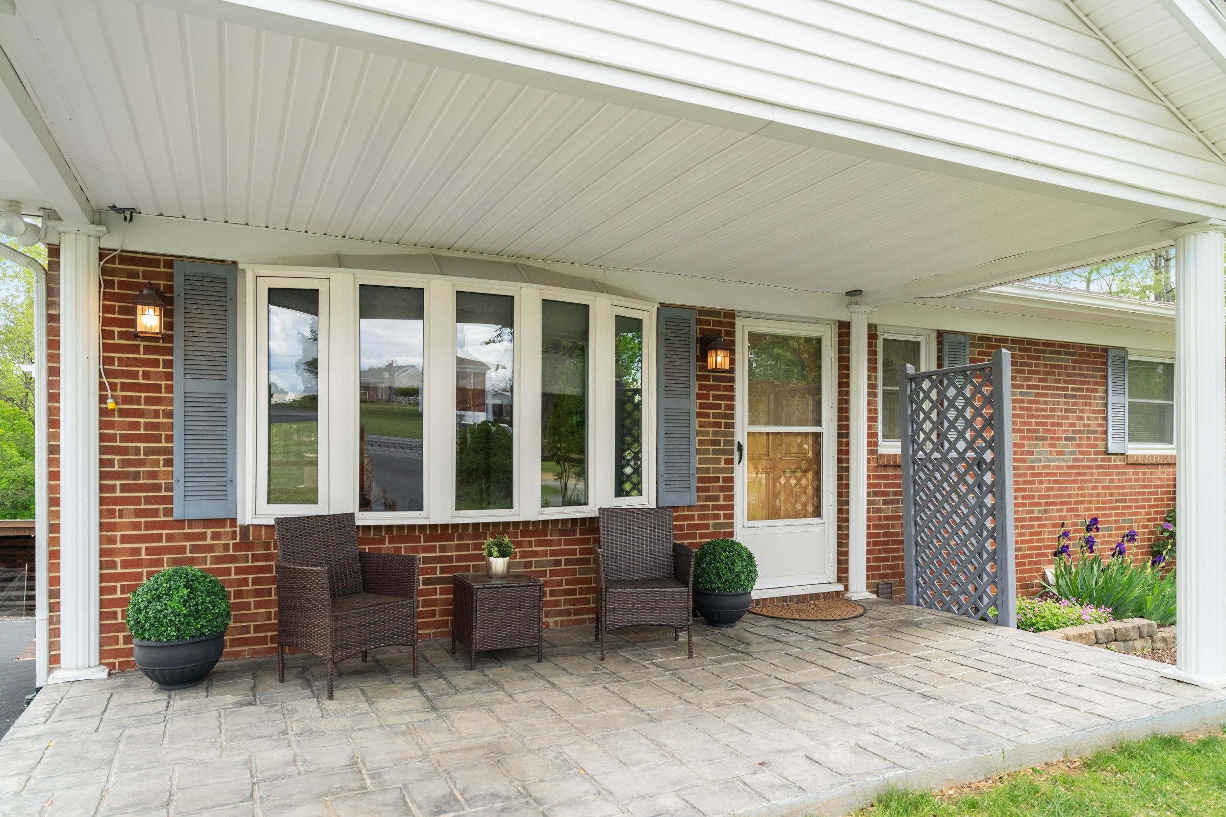 35 HILLSIDE DR, VERONA, Virginia 24482, 3 Bedrooms Bedrooms, ,2 BathroomsBathrooms,Residential,35 HILLSIDE DR,676316 MLS # 676316