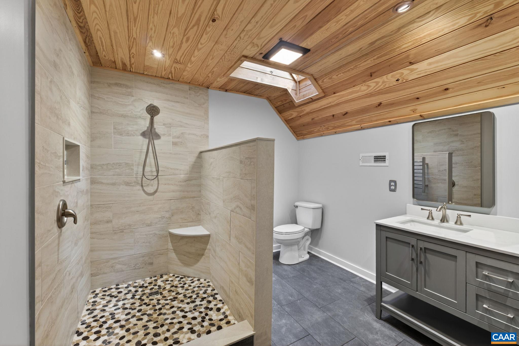 32 WILDWOOD DR, PALMYRA, Virginia 22963, 5 Bedrooms Bedrooms, ,3 BathroomsBathrooms,Residential,32 WILDWOOD DR,676318 MLS # 676318