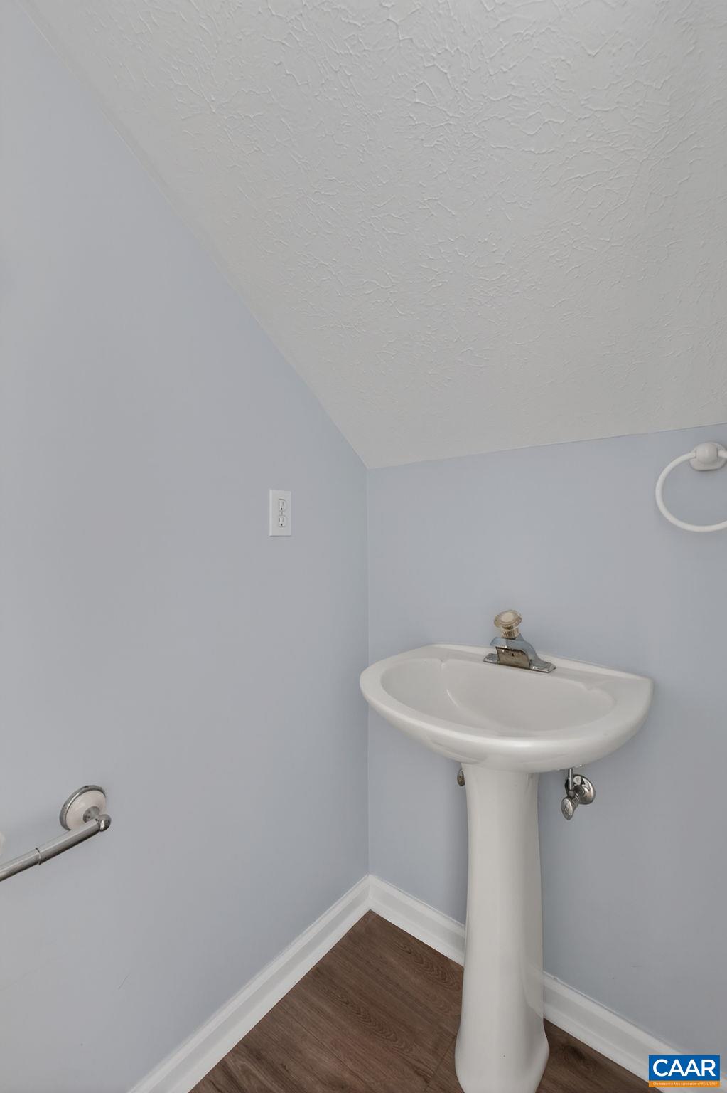 32 WILDWOOD DR, PALMYRA, Virginia 22963, 5 Bedrooms Bedrooms, ,3 BathroomsBathrooms,Residential,32 WILDWOOD DR,676318 MLS # 676318