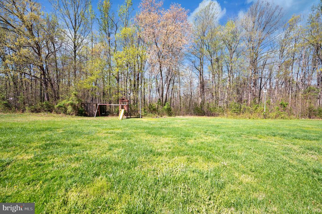 13452 POST OAK RD, SPOTSYLVANIA, Virginia 22551, 4 Bedrooms Bedrooms, ,2 BathroomsBathrooms,Residential,13452 POST OAK RD,VASP2040622 MLS # VASP2040622