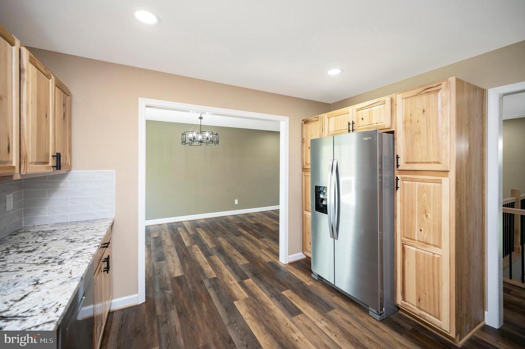 13452 POST OAK RD, SPOTSYLVANIA, Virginia 22551, 4 Bedrooms Bedrooms, ,2 BathroomsBathrooms,Residential,13452 POST OAK RD,VASP2040622 MLS # VASP2040622