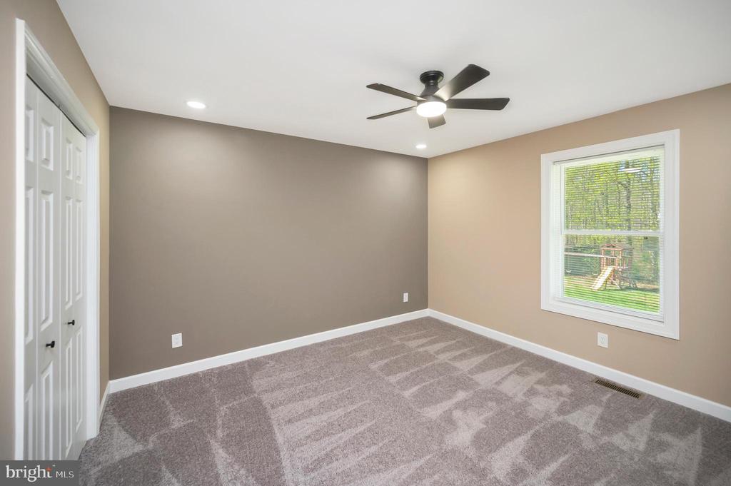 13452 POST OAK RD, SPOTSYLVANIA, Virginia 22551, 4 Bedrooms Bedrooms, ,2 BathroomsBathrooms,Residential,13452 POST OAK RD,VASP2040622 MLS # VASP2040622