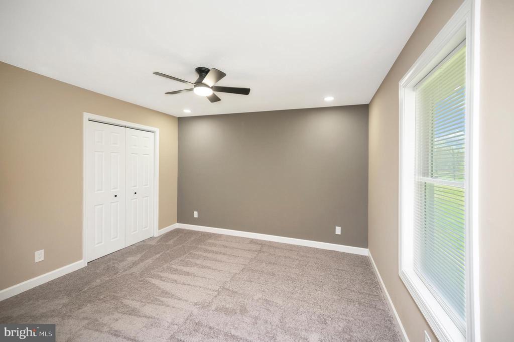 13452 POST OAK RD, SPOTSYLVANIA, Virginia 22551, 4 Bedrooms Bedrooms, ,2 BathroomsBathrooms,Residential,13452 POST OAK RD,VASP2040622 MLS # VASP2040622