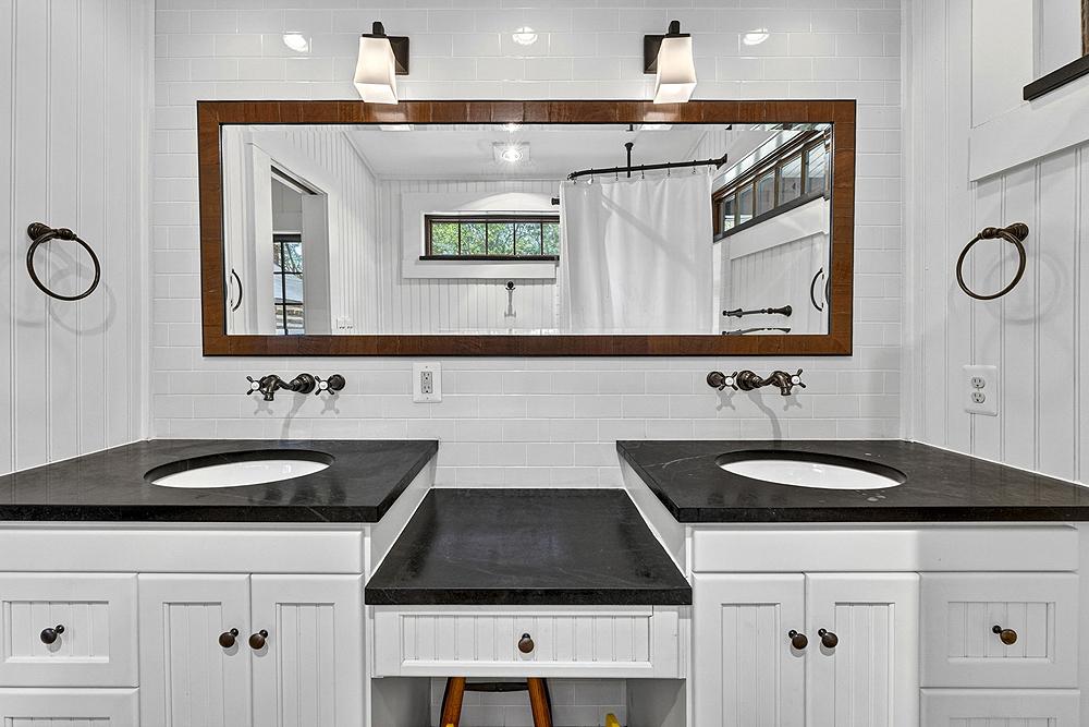 4439 OLD FORGE RD, LURAY, Virginia 22835, 4 Bedrooms Bedrooms, ,2 BathroomsBathrooms,Residential,4439 OLD FORGE RD,VAPA2006342 MLS # VAPA2006342