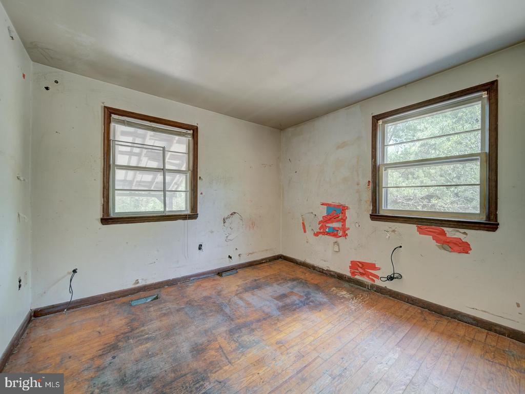 13682 BLACKWELLS MILL RD, GOLDVEIN, Virginia 22720, 3 Bedrooms Bedrooms, ,1 BathroomBathrooms,Residential,13682 BLACKWELLS MILL RD,VAFQ2021718 MLS # VAFQ2021718