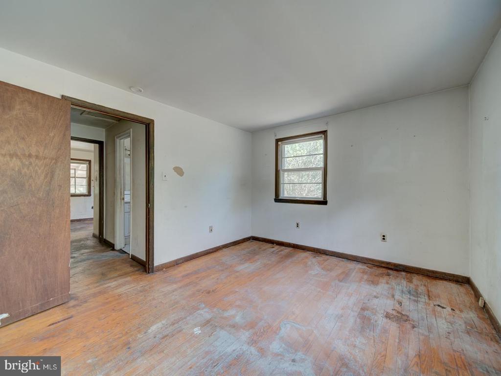 13682 BLACKWELLS MILL RD, GOLDVEIN, Virginia 22720, 3 Bedrooms Bedrooms, ,1 BathroomBathrooms,Residential,13682 BLACKWELLS MILL RD,VAFQ2021718 MLS # VAFQ2021718