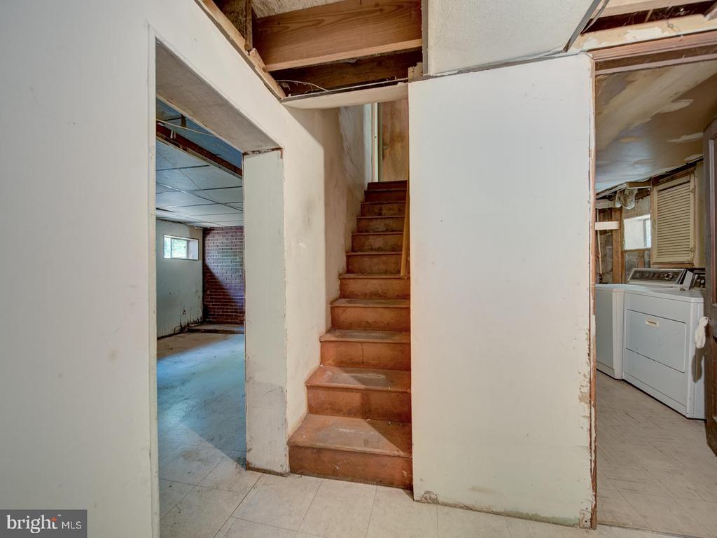 13682 BLACKWELLS MILL RD, GOLDVEIN, Virginia 22720, 3 Bedrooms Bedrooms, ,1 BathroomBathrooms,Residential,13682 BLACKWELLS MILL RD,VAFQ2021718 MLS # VAFQ2021718