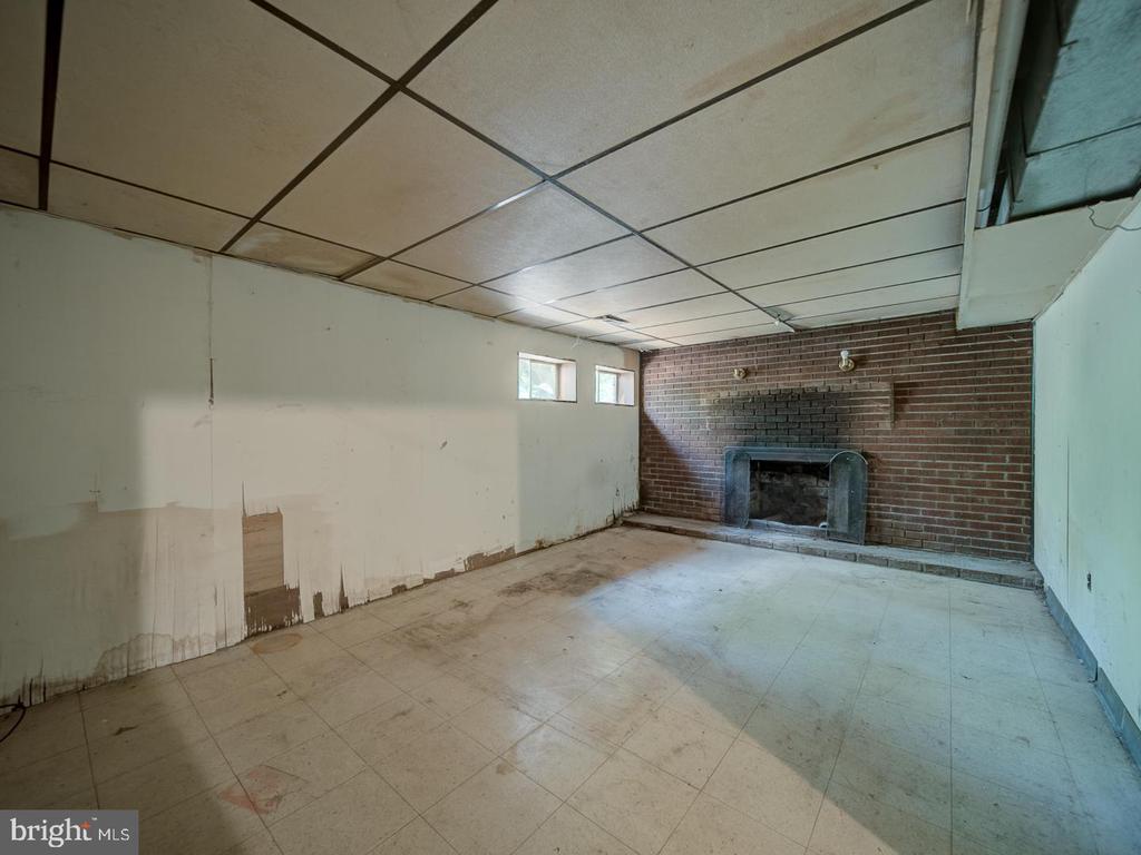 13682 BLACKWELLS MILL RD, GOLDVEIN, Virginia 22720, 3 Bedrooms Bedrooms, ,1 BathroomBathrooms,Residential,13682 BLACKWELLS MILL RD,VAFQ2021718 MLS # VAFQ2021718