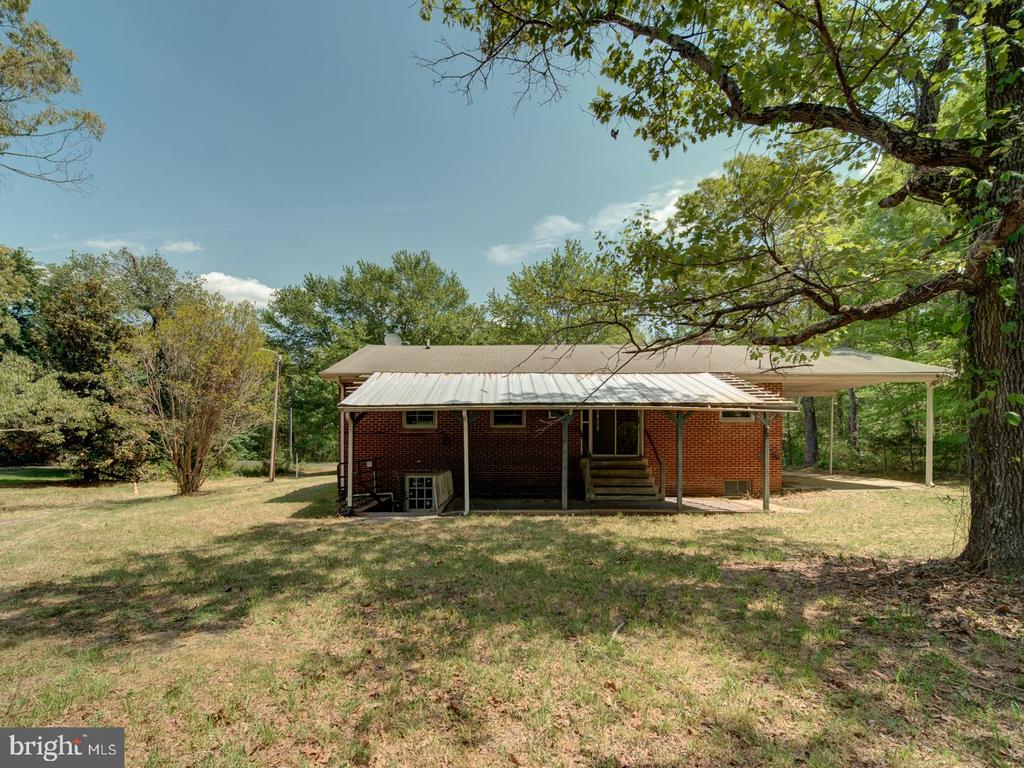 13682 BLACKWELLS MILL RD, GOLDVEIN, Virginia 22720, 3 Bedrooms Bedrooms, ,1 BathroomBathrooms,Residential,13682 BLACKWELLS MILL RD,VAFQ2021718 MLS # VAFQ2021718