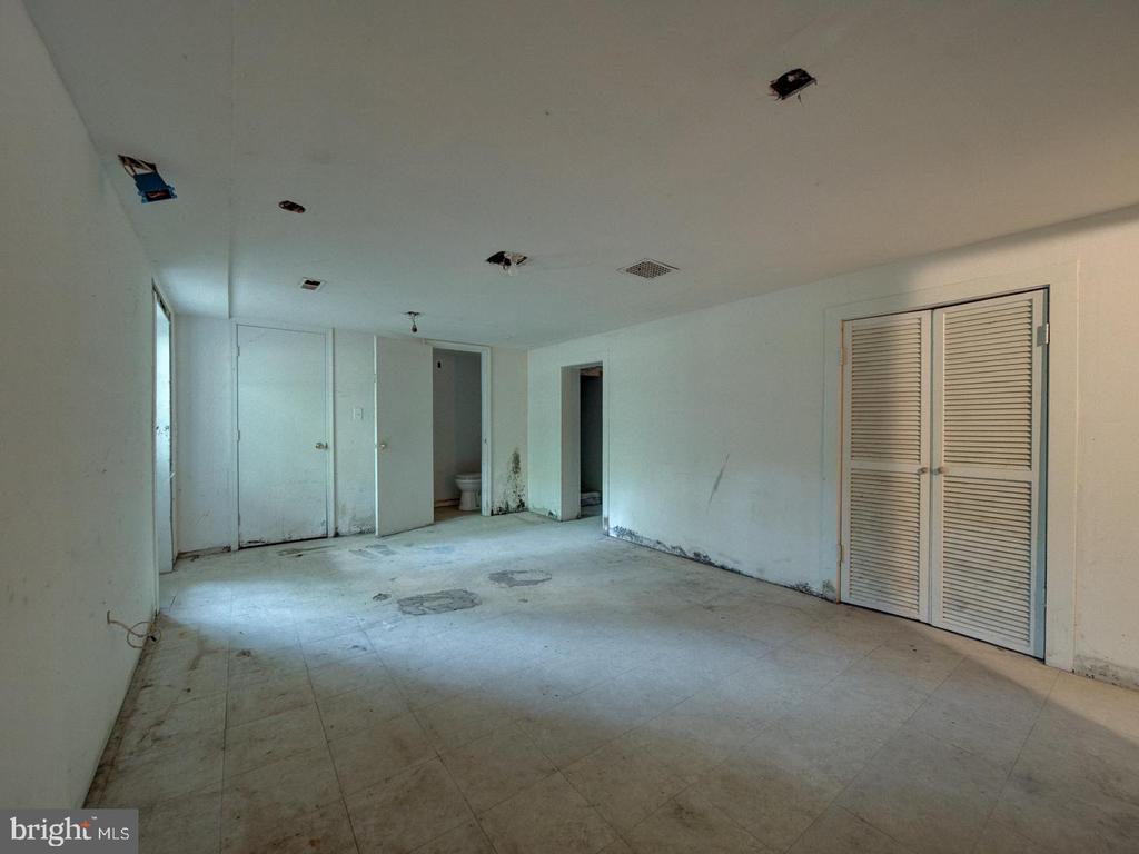 13682 BLACKWELLS MILL RD, GOLDVEIN, Virginia 22720, 3 Bedrooms Bedrooms, ,1 BathroomBathrooms,Residential,13682 BLACKWELLS MILL RD,VAFQ2021718 MLS # VAFQ2021718