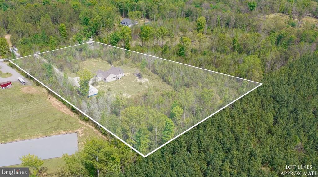 564 EQUESTRIAN LANDING TRL, BUMPASS, Virginia 23024, 4 Bedrooms Bedrooms, ,2 BathroomsBathrooms,Residential,564 EQUESTRIAN LANDING TRL,VALA2009748 MLS # VALA2009748